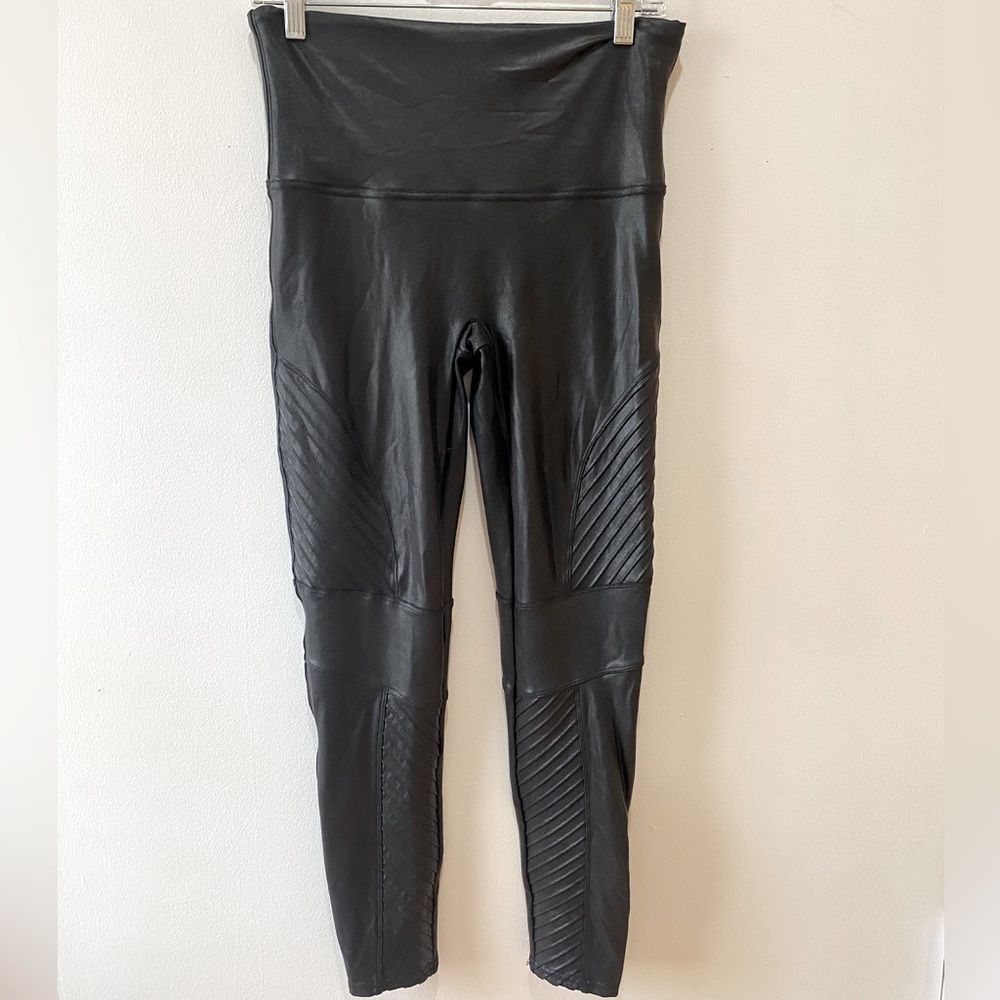 Spanx Moto Faux Leather Leggings XL - gently warn
